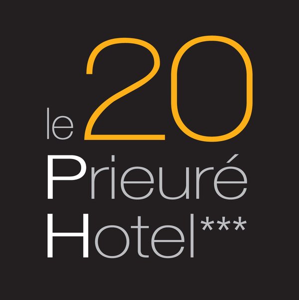 hotel near paris city center